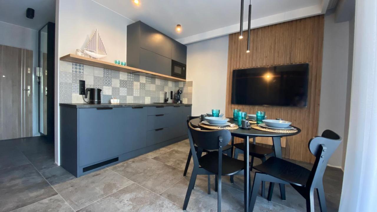 Apartament Magma Z Basenem Morska Klifowa 레왈 외부 사진