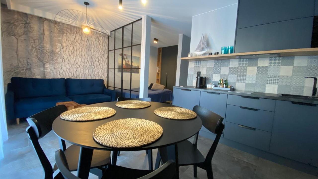 Apartament Magma Z Basenem Morska Klifowa 레왈 외부 사진